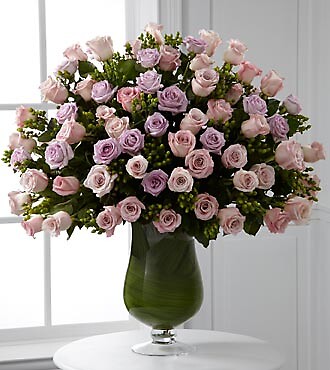 Applause Luxury Rose Bouquet