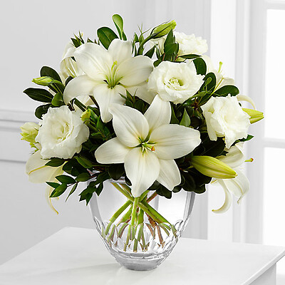 The White Elegance&amp;trade; Bouquet by Vera Wang