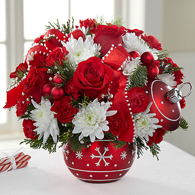 The Season&amp;#39;s Greetings&amp;trade; Bouquet